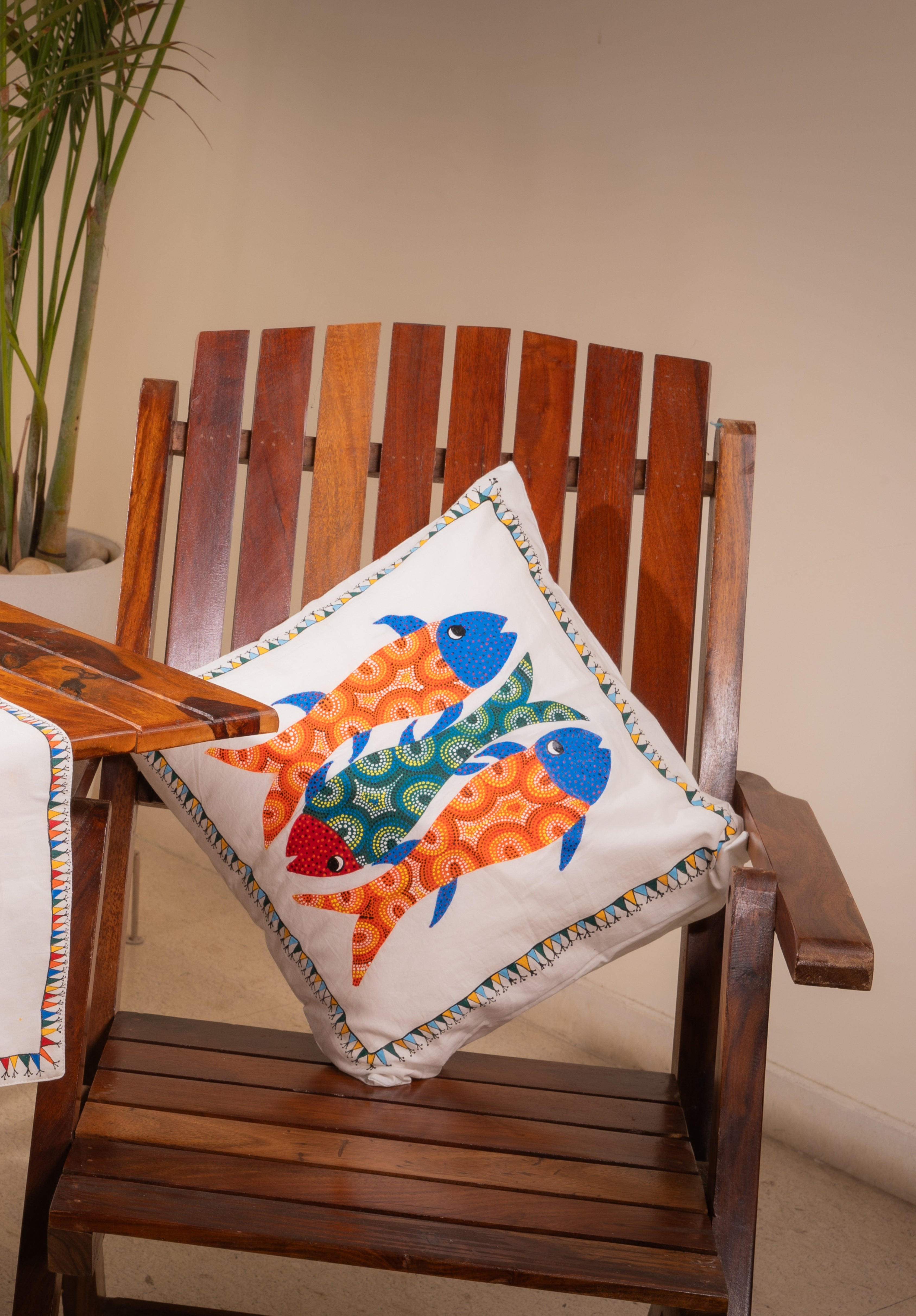 Painting in Bhil Table Runner and 6 Cushion Covers