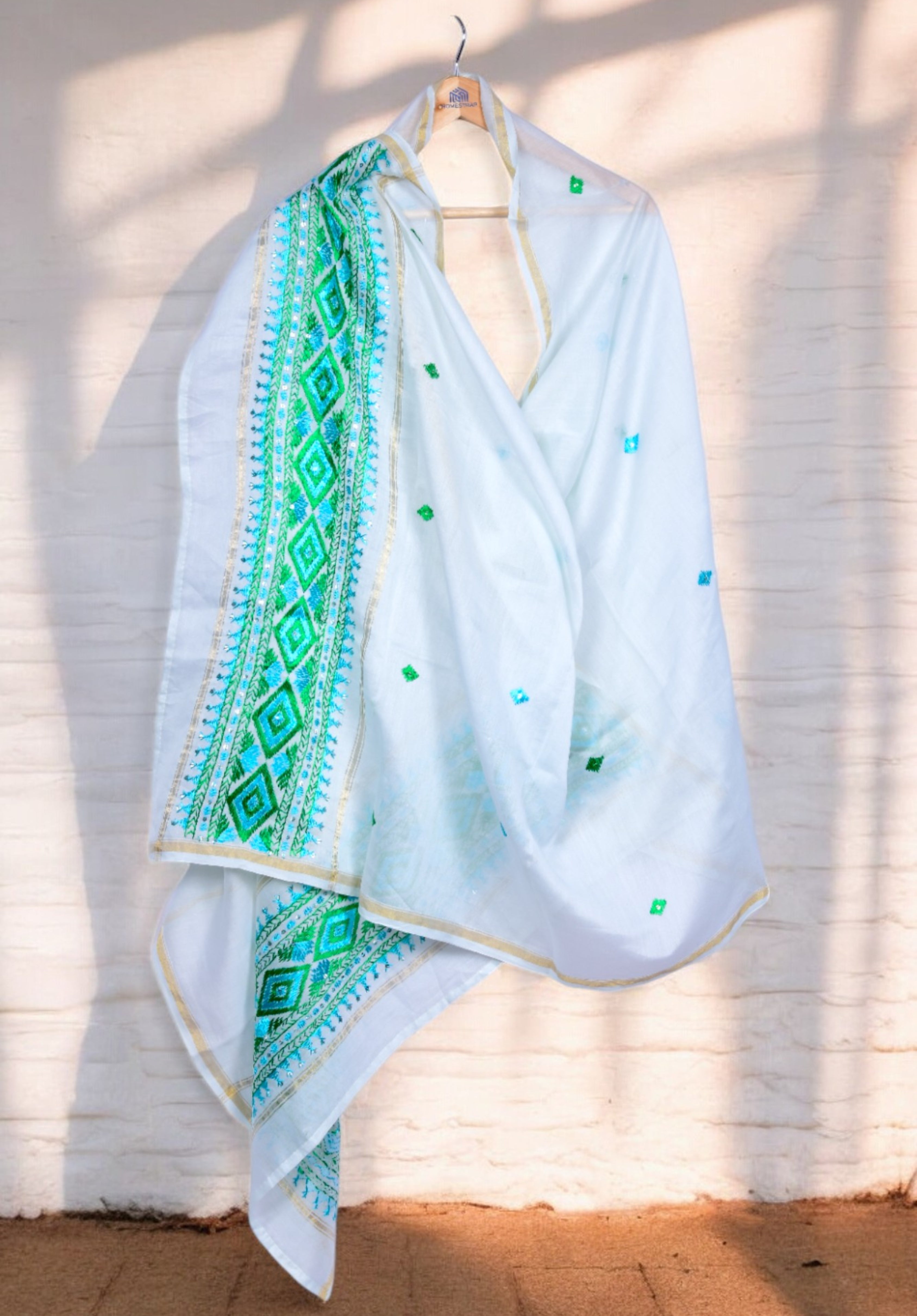 Buy Phulkari dupatta online with intricate threadwork