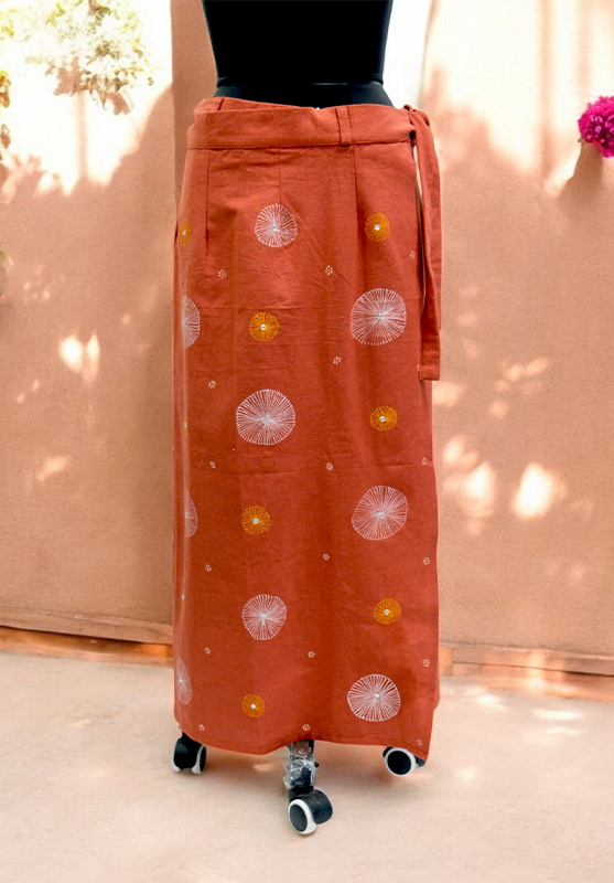 Comfortable and versatile wrap round accessory