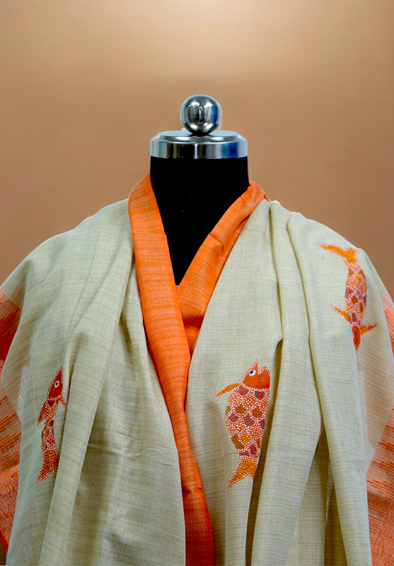 Colorful Bhil art on dupatta