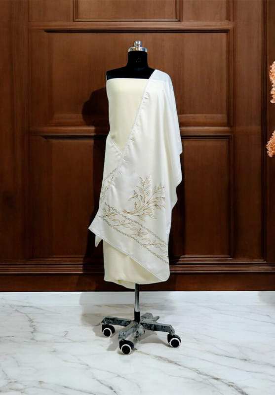 Elegant silk stole featuring hand-painted design