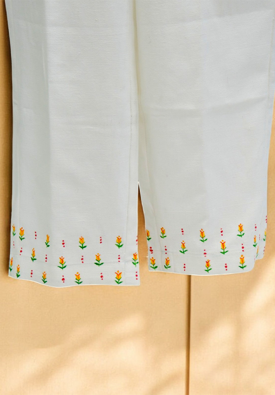 Stylish woven nightwear set with artistic flair