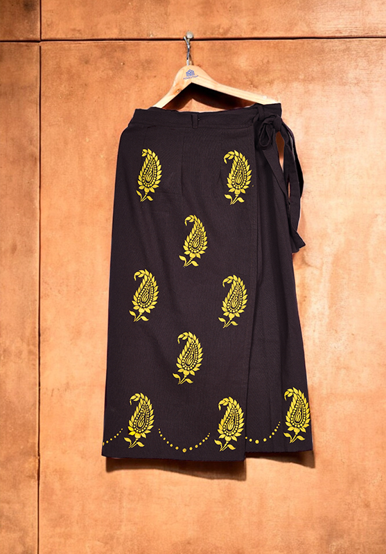 Sanjhi tote bag showcasing traditional Indian craftsmanship