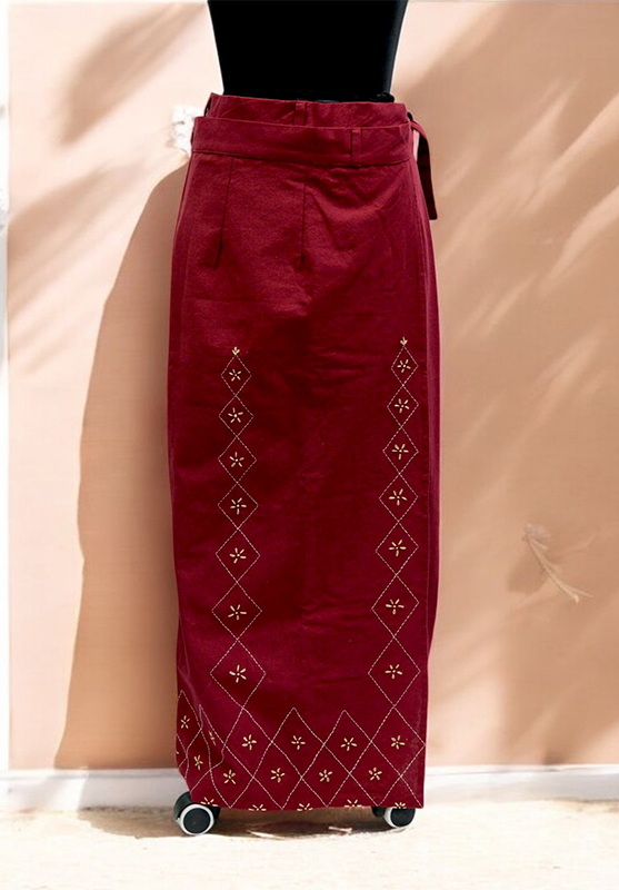 Cotton wrap round with delicate traditional embroidery