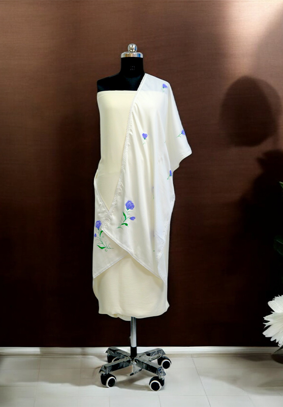 Unique stole with traditional brushwork