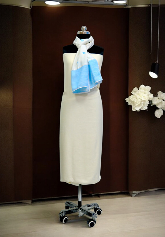 Colourful handcrafted stole design