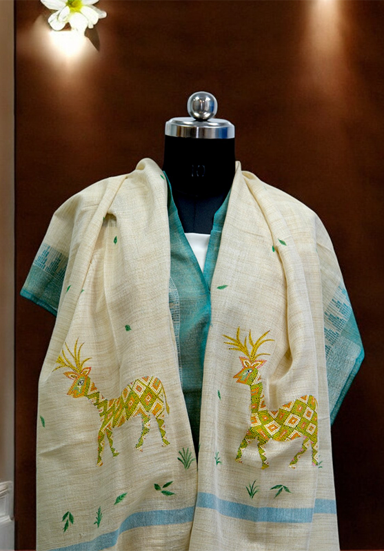 Colorful Bhil motifs on blended fabric