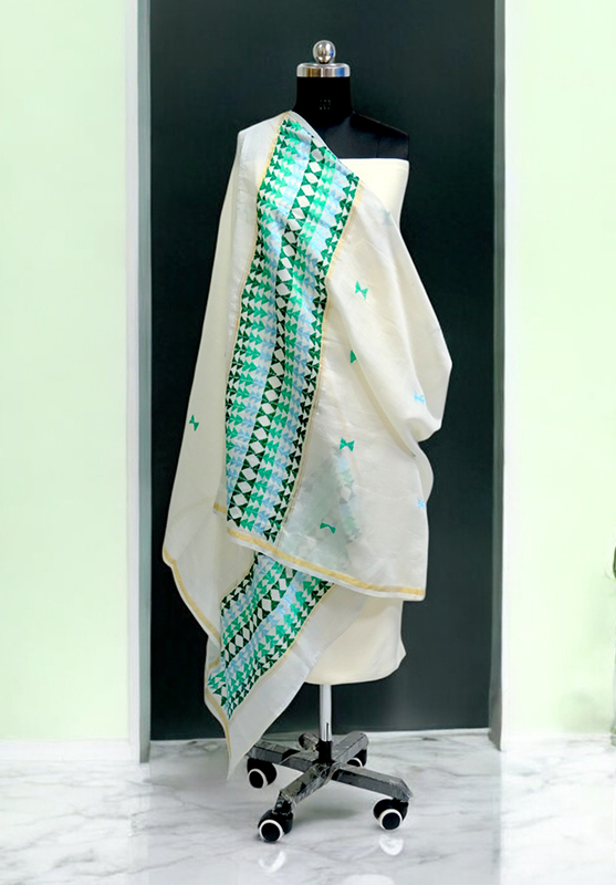 Front view of handcrafted Phulkari dupatta