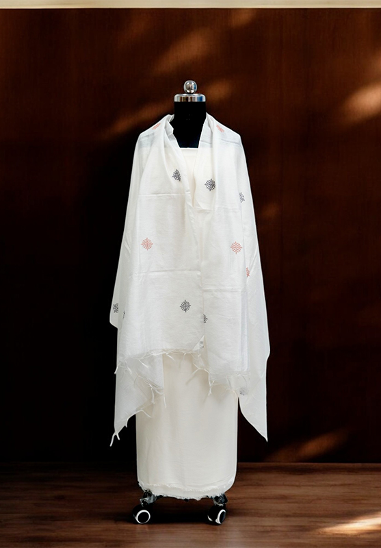 Folded view of white Kasuti embroidered dupatta