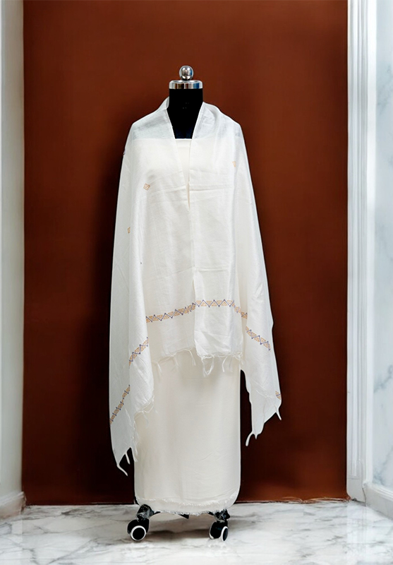 Folded view of hand embroidered Kasuti dupatta showing fabric and detail