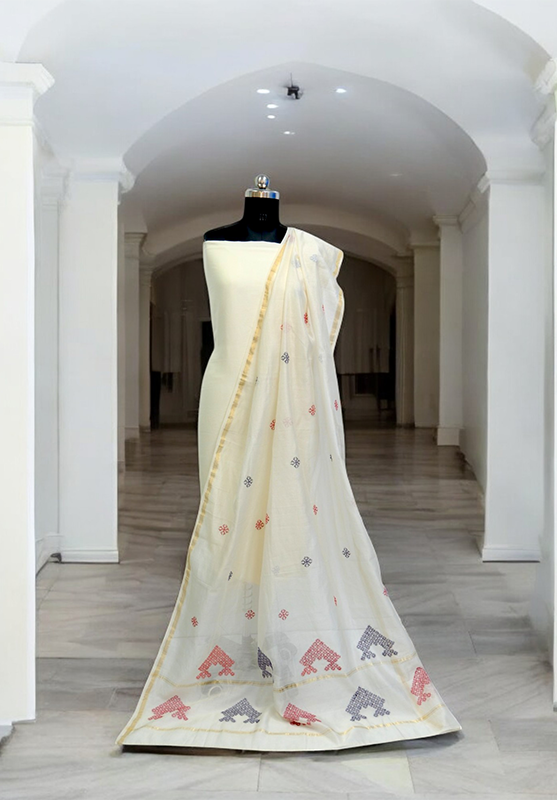 Hand embroidery in Kasuti dupatta styled with ethnic wear